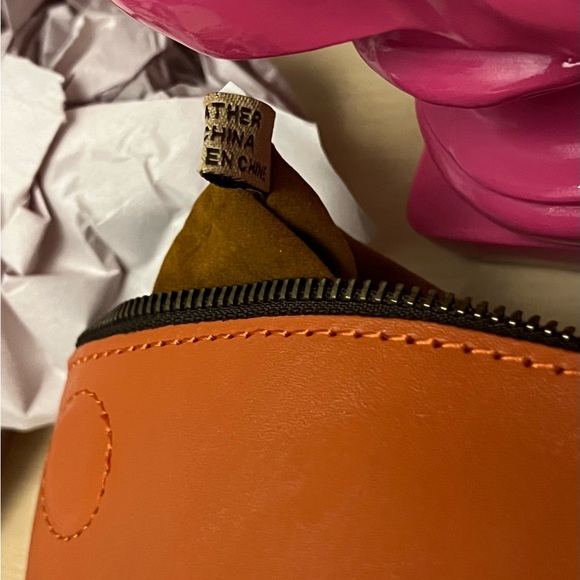 🌺NWT PATRICIA NASH WRISTLET🌺 - Picture 13 of 13